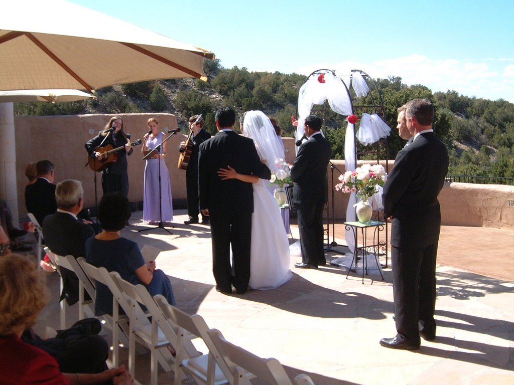 2004/06(June)/01(NM-Weekend)/02(Wedding)/1024x768_2004-06-12 17-20-37.JPG
